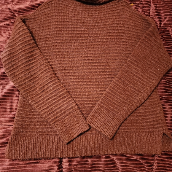 Madewell cowl neck pullover sweater Medium maroon burgundy color - Picture 7 of 9